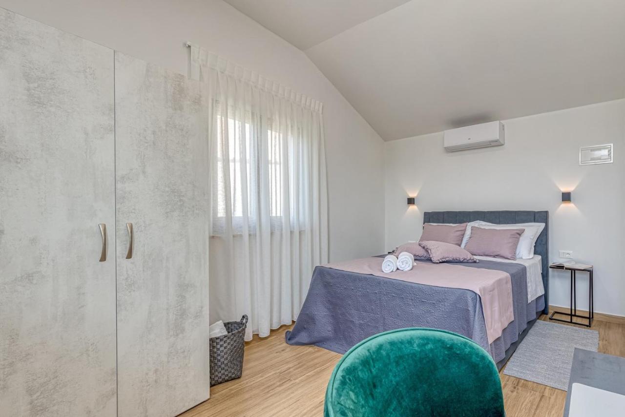 Rooms Nilda Musalez Buitenkant foto